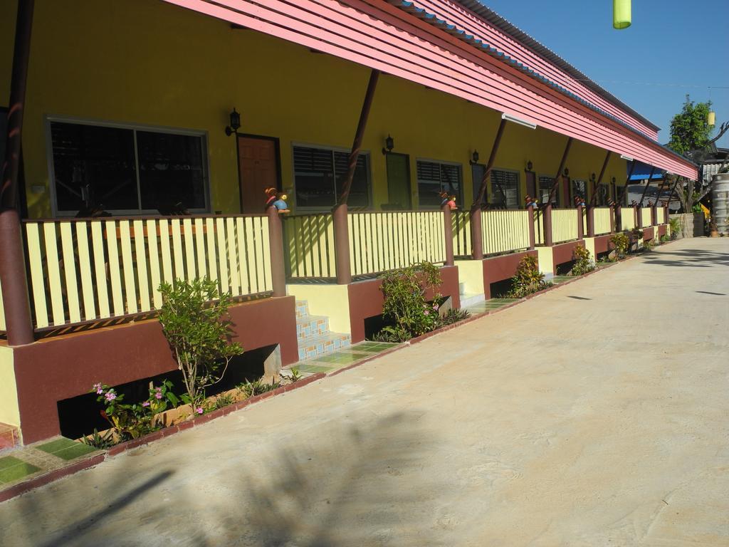 Nam Pueng Place 2 Chiang Saen Luaran gambar
